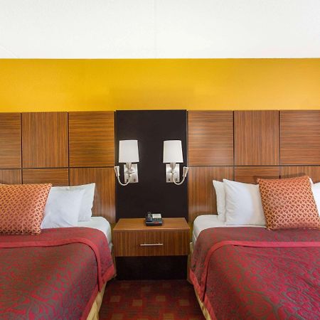 Days Inn By Wyndham Leominster/Fitchburg Area Zewnętrze zdjęcie